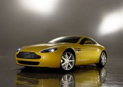 Aston Martin Vantage V8